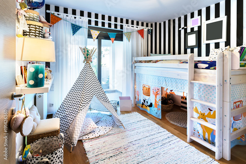 Kid bedroom with teepee and bunk bed. © Ruben