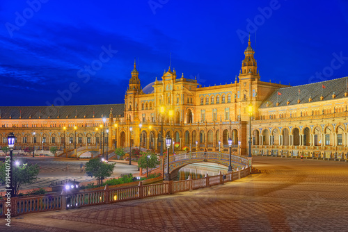 Spain Square (Plaza de Espana)is a square in the Maria Luisa Par © BRIAN_KINNEY