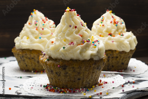 Cuocake on a wooden table