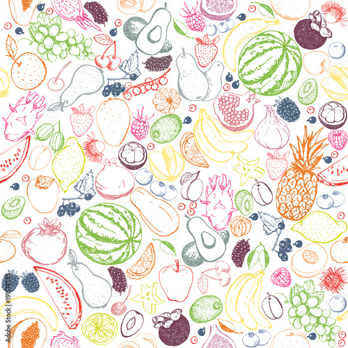 Outline fruits seamless pattern. Exotic fruits and berries seamless background. Healthy food, raw vegan pattern.