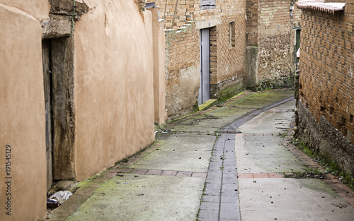 Fototapeta Naklejka Na Ścianę i Meble -  Alley in village