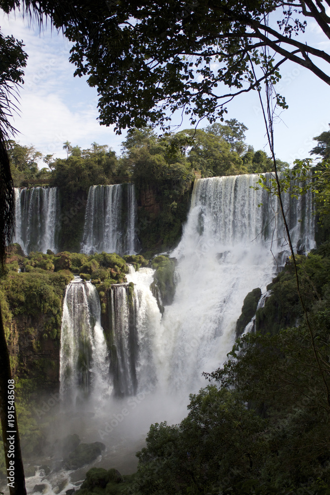 Obraz premium 【世界三大瀑布】イグアスの滝