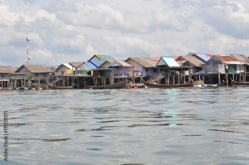 Village sur pilotis koh Panyee, baie Phang Nga, Thaïlande