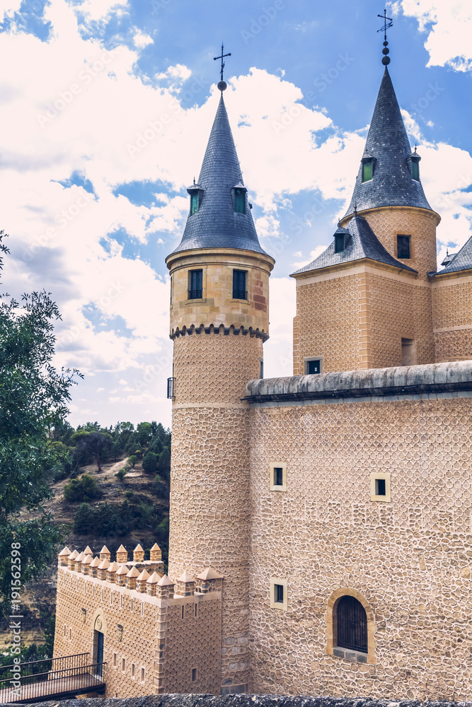 Monumento, Antiguo e histórico Alcázar de Segovia, España Monumento, Antiguo e histórico Alcázar de Segovia, España