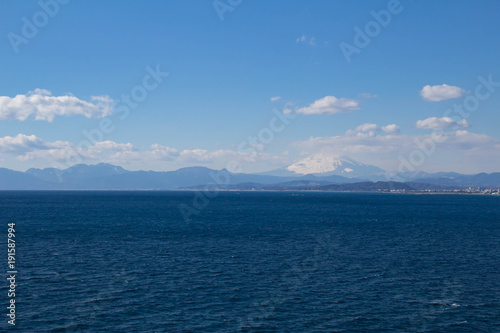 江ノ島から見た富士山