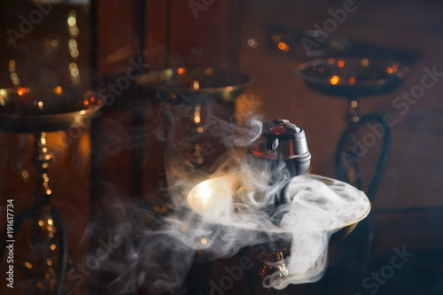 Obraz na płótnie hookah w salonie