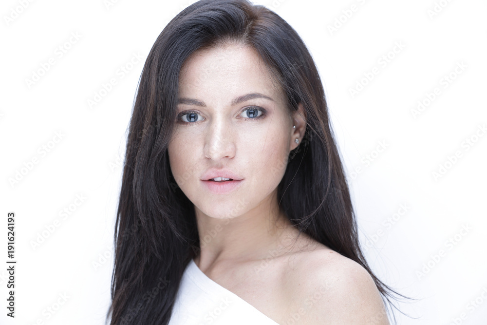 Portrait of a stylish young woman.