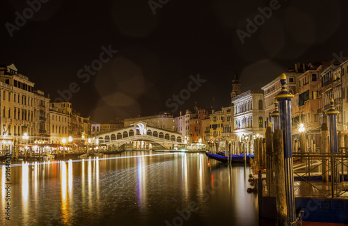 venezia Rialto Brodge canal grande at night exposure venice Italy