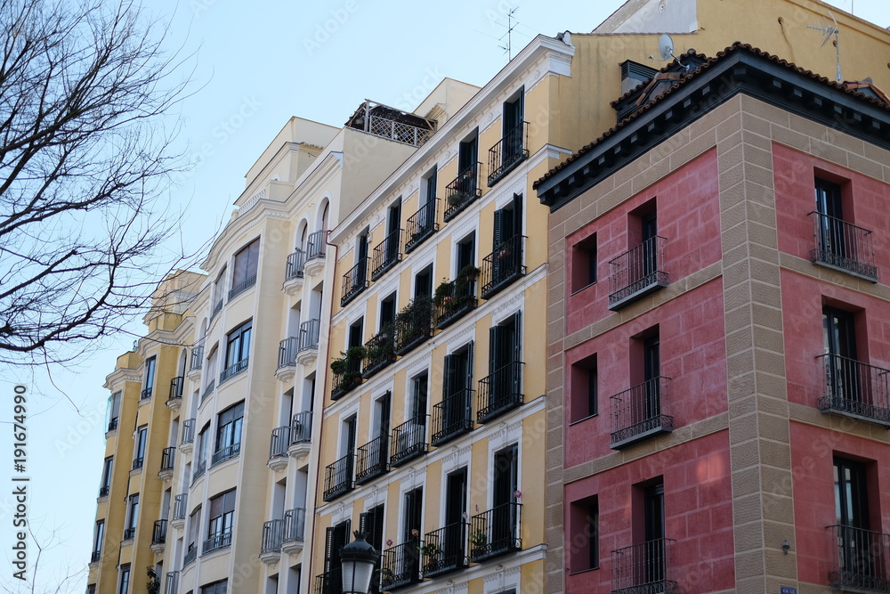 Naklejka premium Facade of old architecture in Madrid, Spain