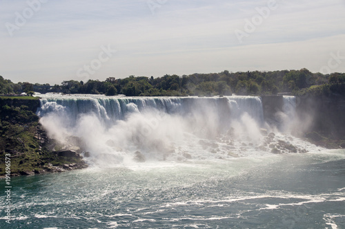 Fototapeta Naklejka Na Ścianę i Meble -  Niagara Falls in Ontario (Canada)