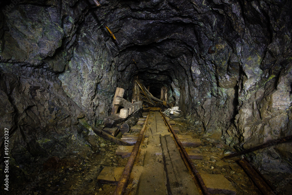 Underground abandoned gold ore mine shaft tunnel gallery Underground abandoned gold ore mine shaft tunnel gallery