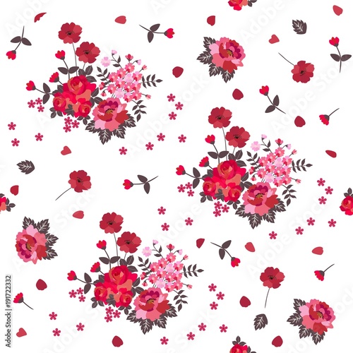 Fototapeta Naklejka Na Ścianę i Meble -  Seamless rose and poppy pattern. Red and pink flowers isolated on white background.