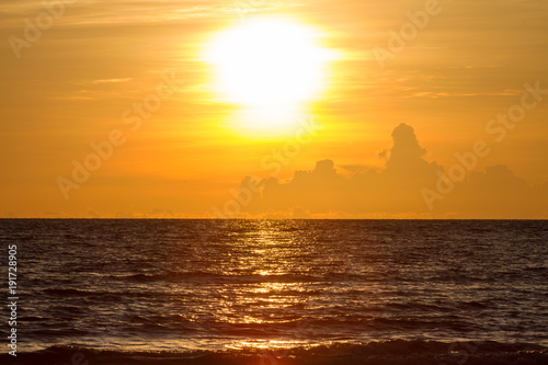 Fototapeta Naklejka Na Ścianę i Meble -  sunset view at the beach