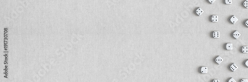 Foto Würfel mit Stoff-Hintergrund - Spielen, Spiel, Wette