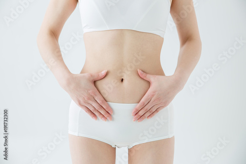 【切抜パス付き】女性のお腹
 photo