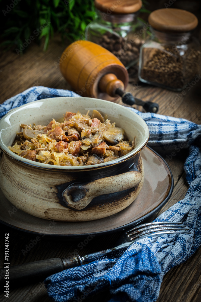 Fototapeta premium Traditional polish sauerkraut (bigos).
