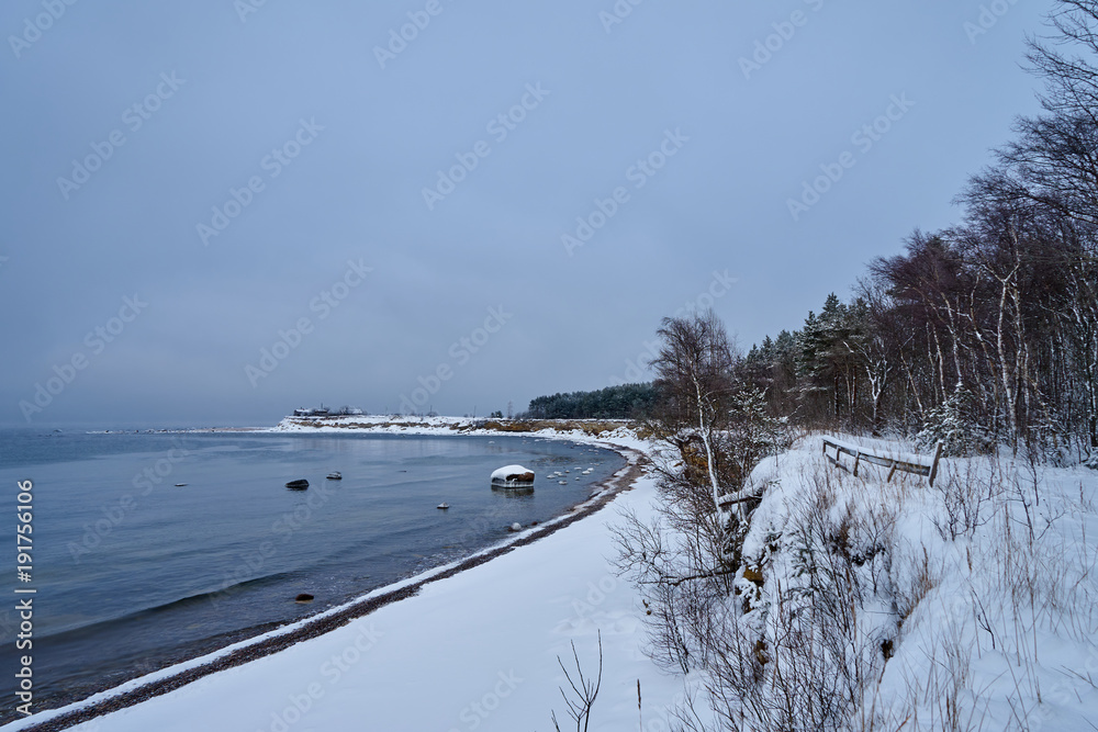 Obraz premium Baltic seacoast in winter