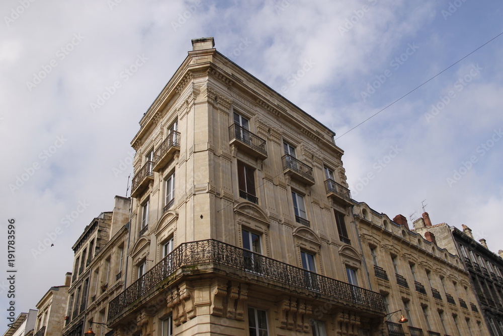 Immeuble ancien à Bordeaux, Gironde	