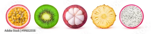 Obraz  z motywem Isolated tropical fruits slices. Fresh exotic fruits cut in half (maracuya, kiwi, mangosteen, pineapple, dragonfruit) in a row isolated on white background with clipping path