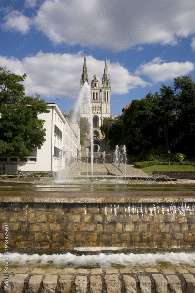 Naklejka premium Europe, France, Maine et Loire 49, Angers, fountains and Cathedral St Maurice