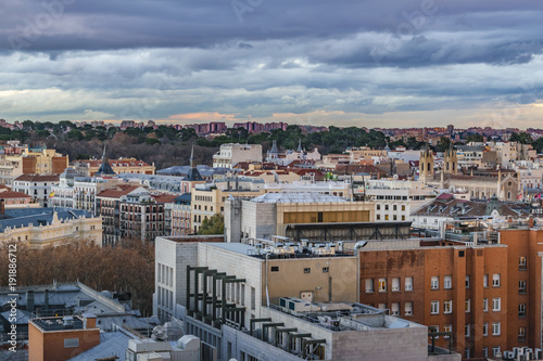 Fototapeta Naklejka Na Ścianę i Meble -  Aerial View Madrid Cityscape