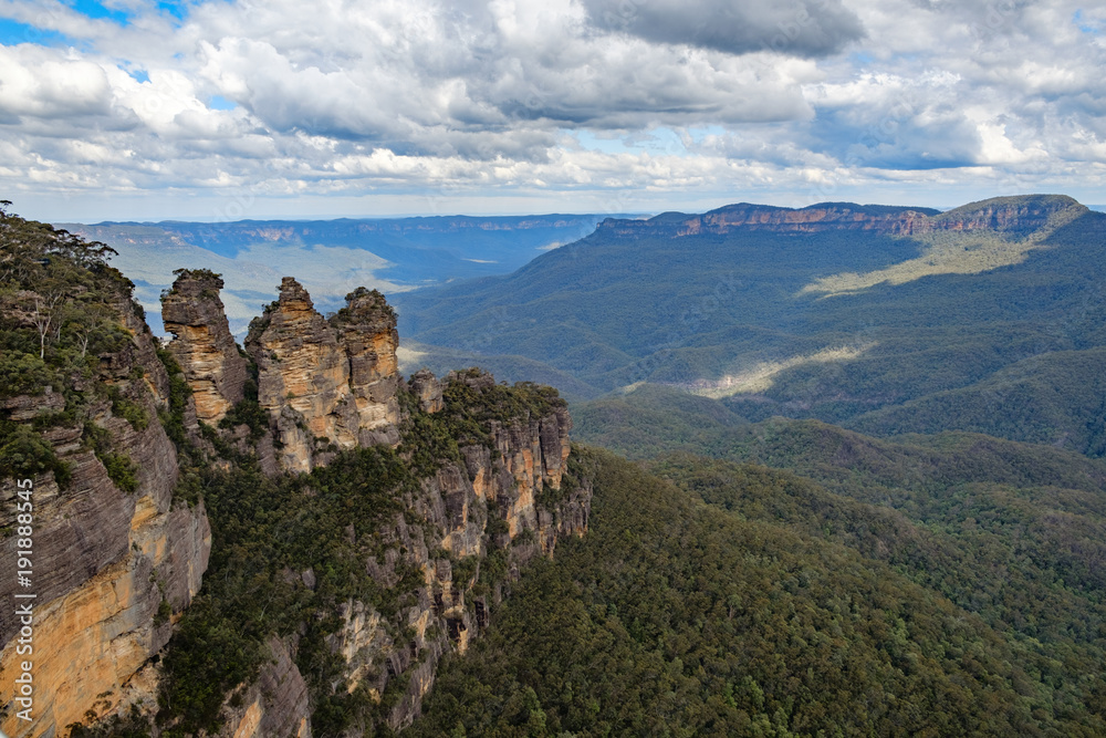 Three Sisters rock formation, Katoomba, Australia
