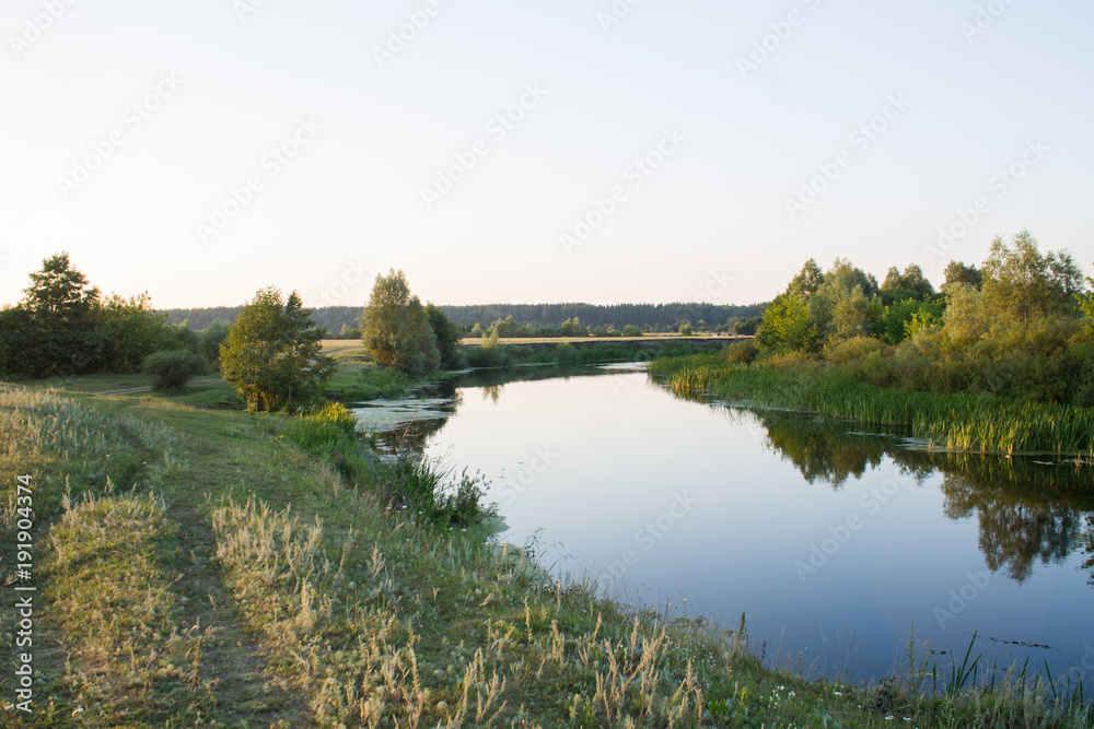 Речной пейзаж