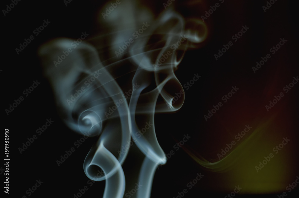Obraz premium Abstract smoke on dark background