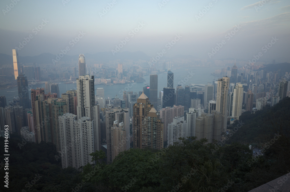 昼の香港の風景