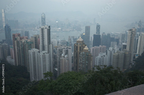 昼の香港の風景