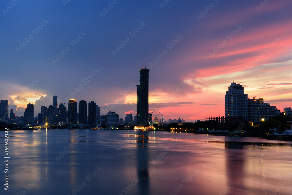 Obraz premium Bangkok Skyline at Sunrise, Bangkok, Thailand