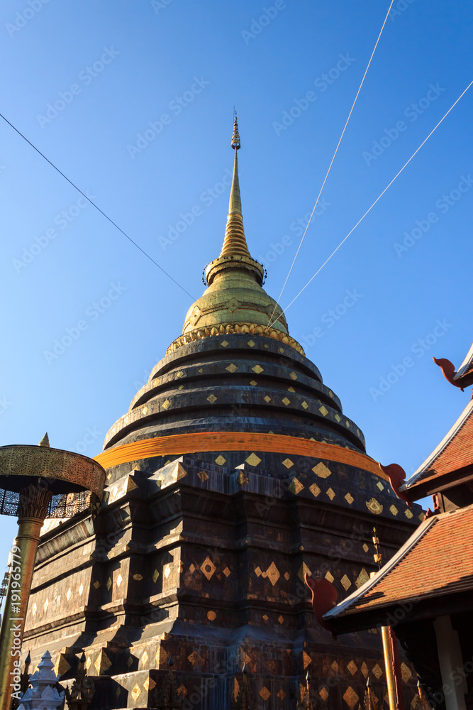 Fototapeta premium Pagoda of Wat Prathat Lampang Luang temple.