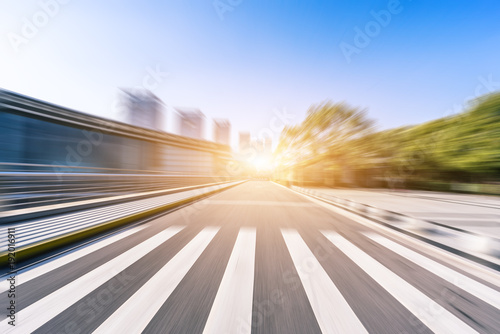 speed road in city