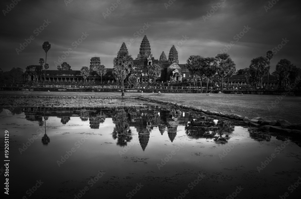 Un noir et blanc du temple d'Angkor Wat au Cambodge