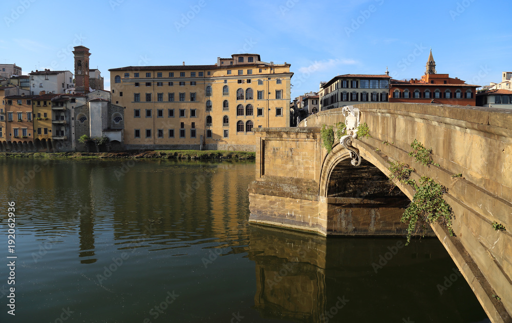 Obraz premium Ponte Santa Trinita bridge in Florence, Italy