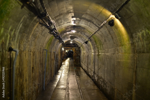 秋田の銅山トンネル