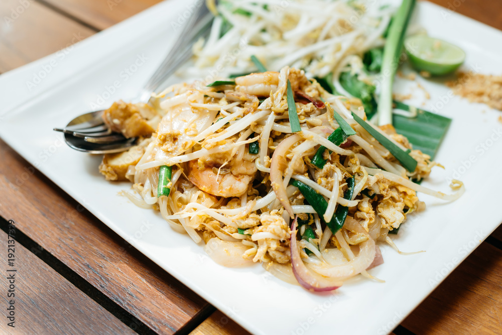 Food series: Pad Thai, Thai famous dish Food series: Pad Thai, Thai famous dish