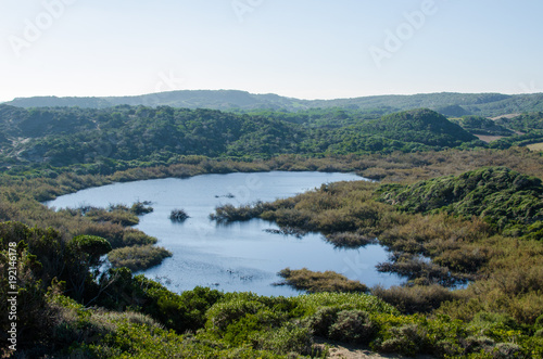 Fotografía de paisaje de una charca en Menorca