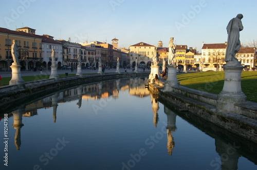 Padova Prato della Valle Isola Memmia photo