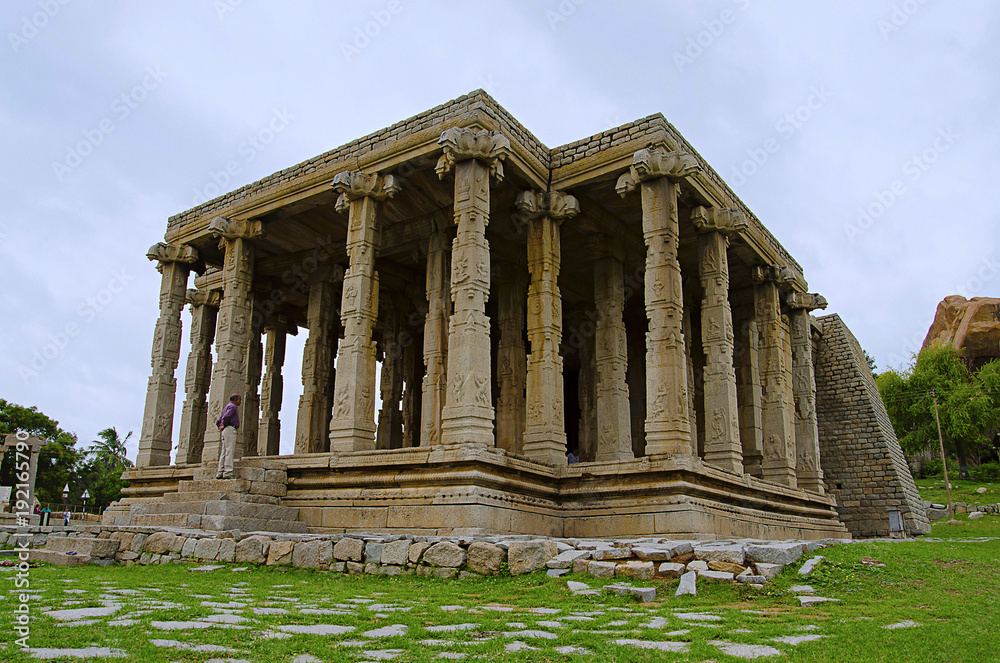 Temple ruins at Hemakuta Hill, Hampi, Karnataka