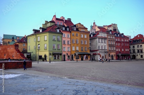 ワルシャワ歴史地区と文化科学宮殿