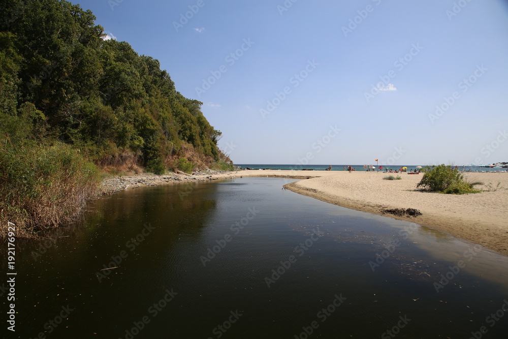 the river and the se the river and the se