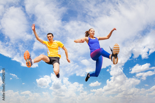 Active couple remains in air while running