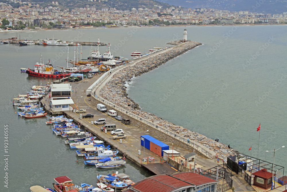 Obraz premium scenic seascape of Alanya harbour