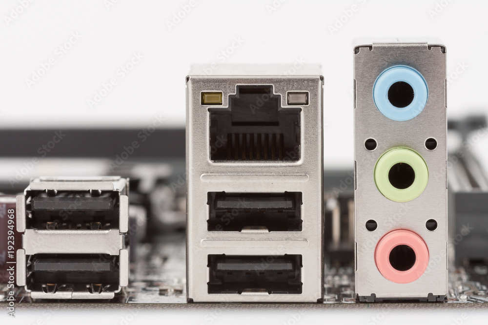 Obraz premium Porty na płycie głównej, USB 2.0, LAN, wejście liniowe, wyjście i mikrofon