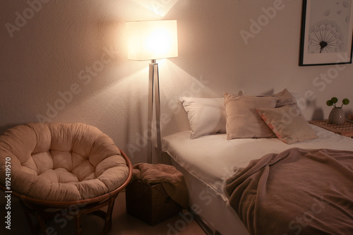 Comfortable double bed in m...
