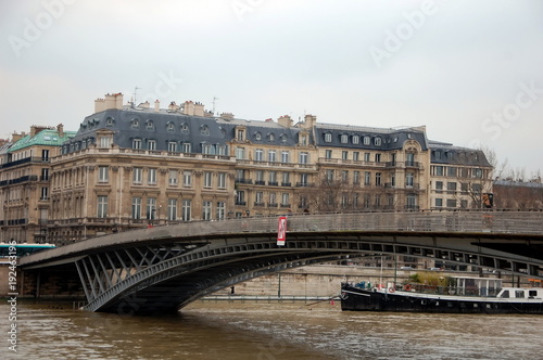 City views of Paris, France © svglass