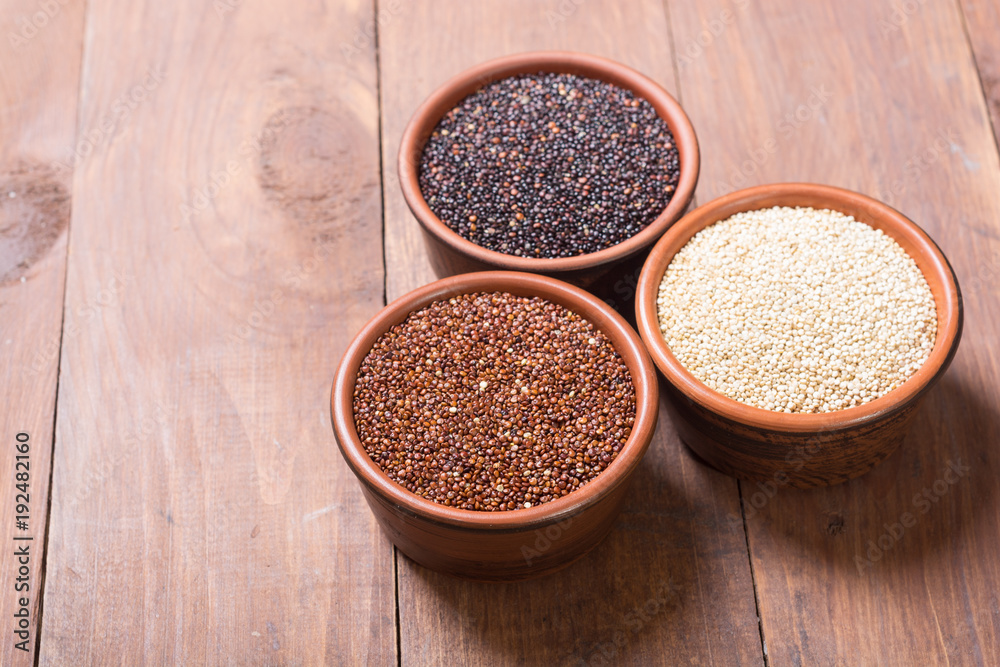 Black , white and red quinoa Black , white and red quinoa
