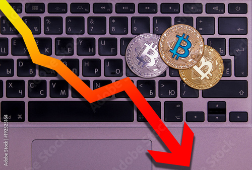 bitcoin with falling red graph