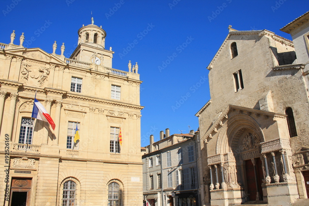 Place de la République à Arles, France Place de la République à Arles, France